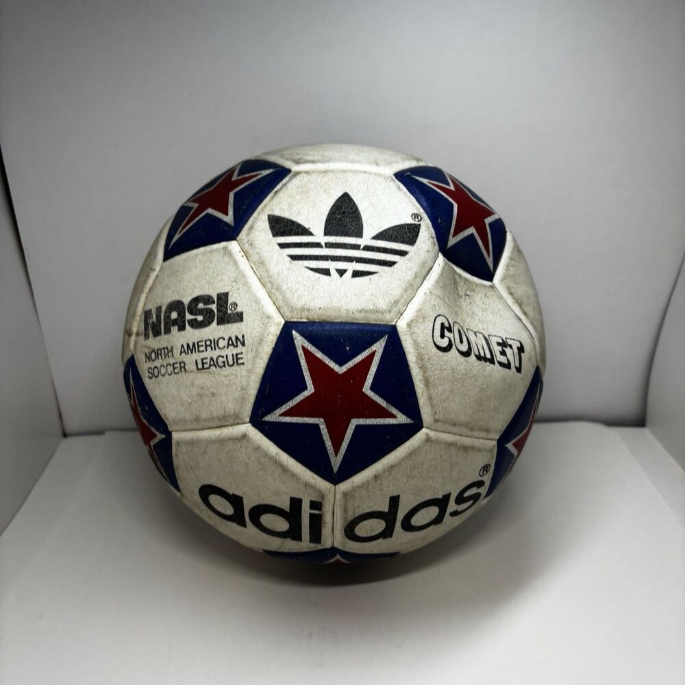 Vintage 70's Adidas Comet Official Soccer Ball Made in Taiwan NASL Red Star RARE